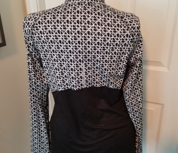 Champion C9 athletic top NWT - Picture 2 of 6